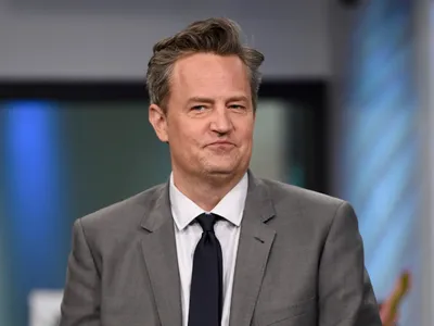 Unul dintre doctorii acuzați de moartea lui Matthew Perry a recunoscut că e vinovat - Foto: Profimedia Images