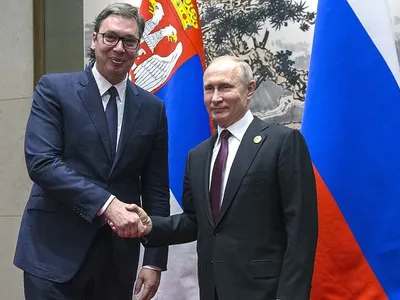 Aleksandar Vucic, președintele Serbiei, și omologul său rus. / Foto: hotnews.ro