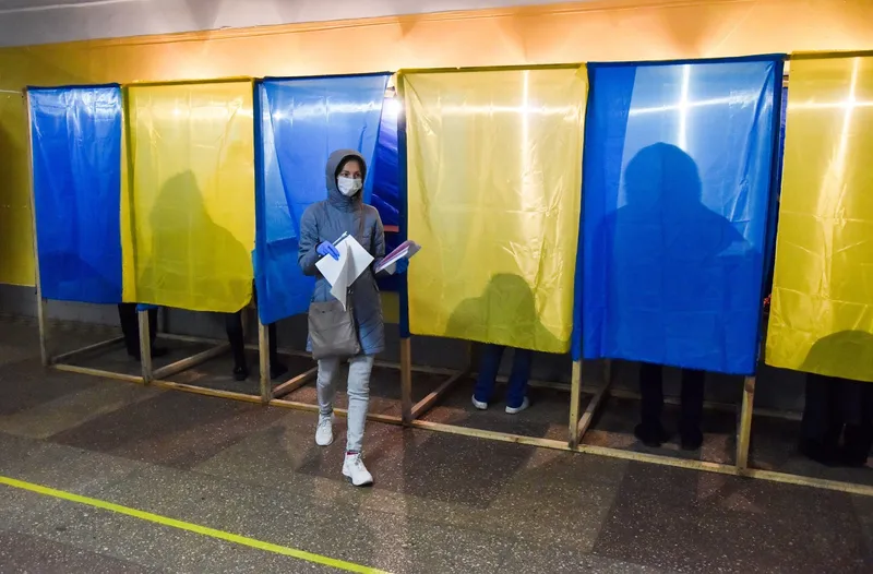 Ar fi primele alegeri de la războiul la scară largă al Rusiei &icirc;n Ucraina - Foto: Profimedia Images (imagine cu rol ilustrativ)