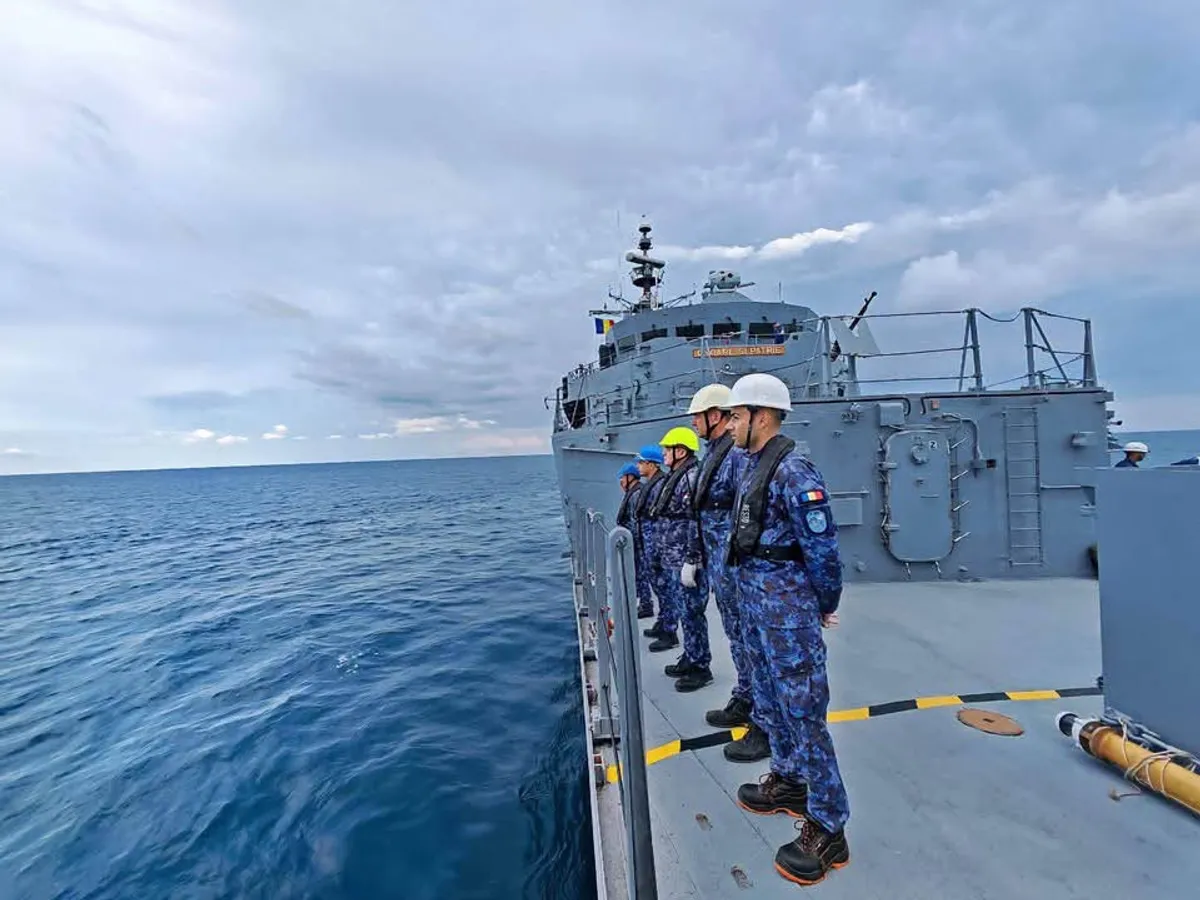 Contraamiral: Rusia a lovit petrolierul în Marea Neagră cu o dronă sau o rachetă. Cresc tarifele de transport