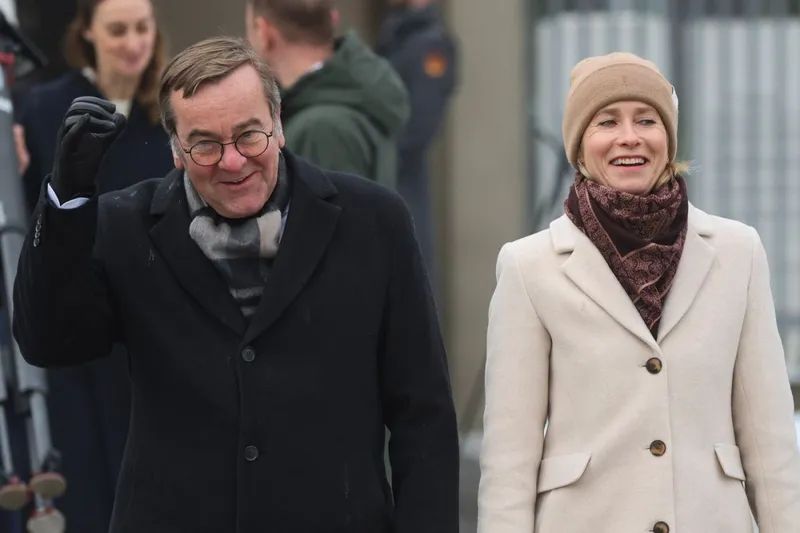 Kaja Kallas, şefa diplomaţiei europene, şi Boris Pistorius, ministrul german al Apărării, s-au &icirc;nt&acirc;lnit la Berlin - Foto: Profimedia Images