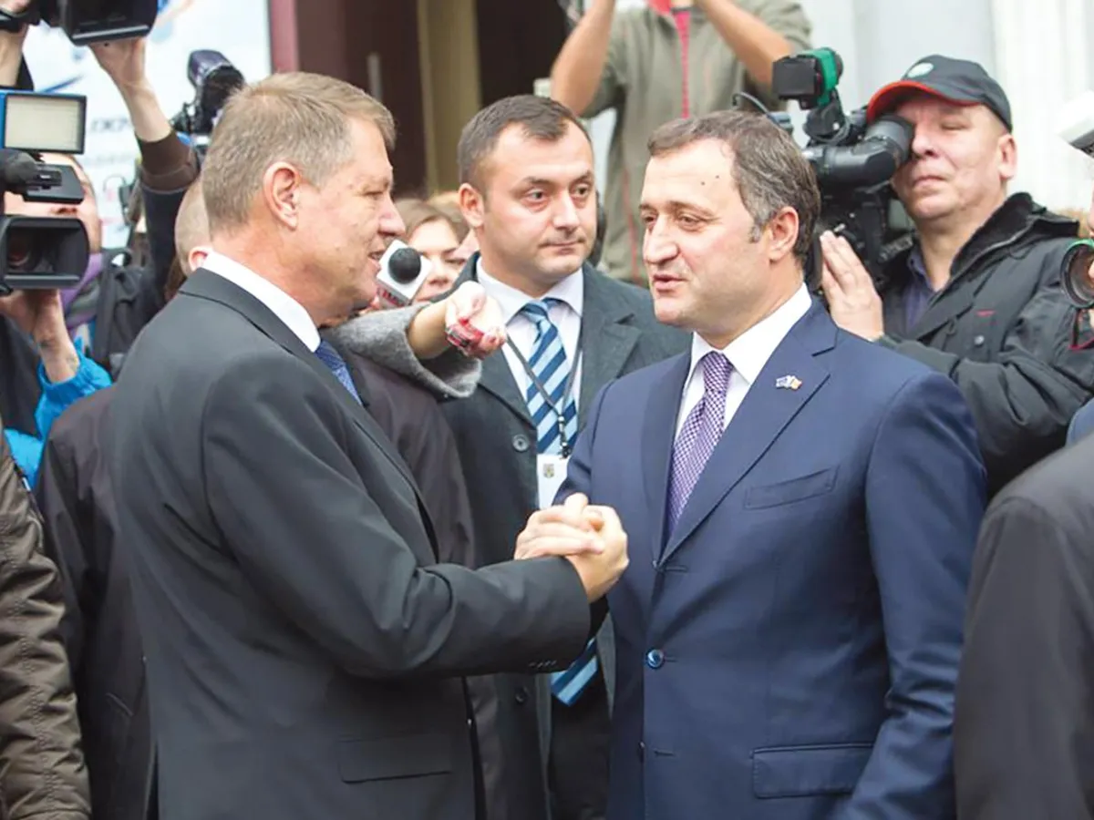 Fostul premier moldovean Vlad Filat a intrat la pușcărie și pe mâna lui Dodon