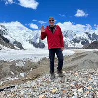 Un alpinist de 59 de ani din Neamț doboară recorduri în Himalaya Foto: facebook/Ina Laza