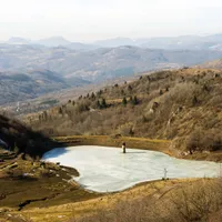 1.000.000 lei sporuri la Agenția care a concesionat aurul de la Roșia Montană. Ce bani iau șefii?  - Foto: Profimedia Images