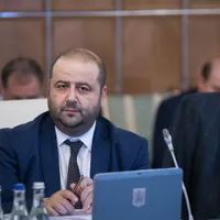 Fostul subofițer de poliție Busuioc, acum șef la Curtea de Conturi Foto: gov.ro