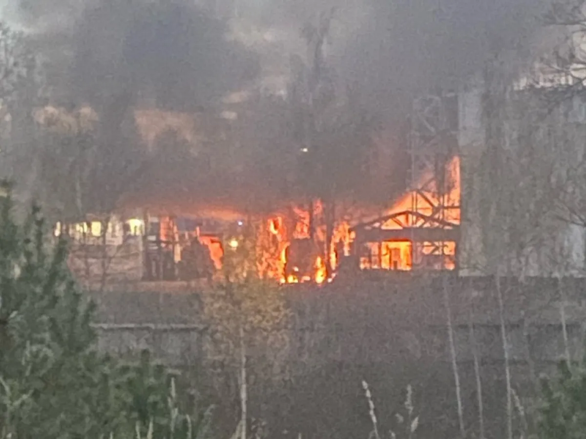 Atac masiv cu drone la Moscova. Explozii puternice în Capitala Rusiei. Două aeroporturi, închise