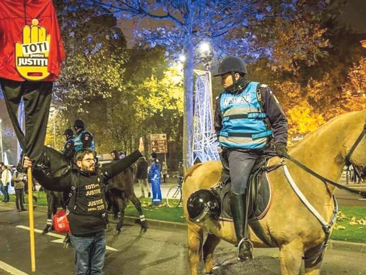 Marian Rădună este și unul dintre miile de voluntari care s-au implicat în strângerea de semnături pentru „Fără penali în funcții publice“