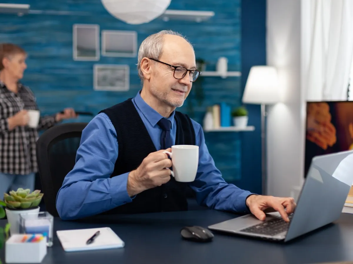 O opțiune legată de pensie, aduce aproape 300 € în plus pe lună pensionarilor, dar puțini știu. Unde se aplică