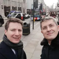 Andrei Caramitru și Dan Barna, pe vremea când erau apropiați   Foto: Facebook