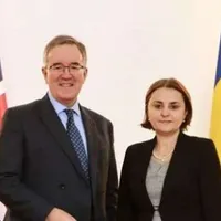 Ambasadorul britanic Andrew Noble, primit în vizită de rămas bun de ministrul Odobescu - Foto: Facebook/ MAE
