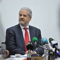 CCR respinge sesizarea lui Adrian Năstase prin care i-a fost retras Ordinul Naţional "Steaua Românie/FOTO: Facebook/NastaseAdrian