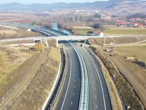 Autoritățile se mai gândesc dacă deschid autostrada Sebeș – Turda pe 1 decembrie. 5 ani, întârzieri