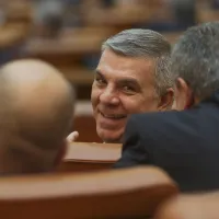 Valeriu Zgonea, în timpul dezbaterişi votului asupra solicitării de începere a urmăririi penale a deputatului Elena Udrea, pe 18 octombrie 2016 - Foto: Inquam Photos / Octav Ganea