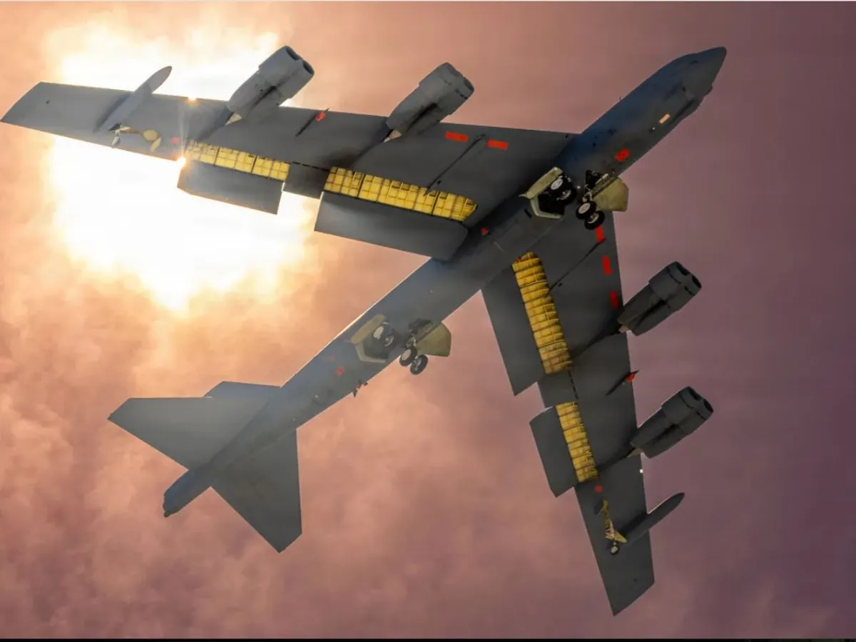 VIDEO SUA, gata să doteze toate avioanele B-52 și rachetele Minuteman III cu mai multe focoase nucleare