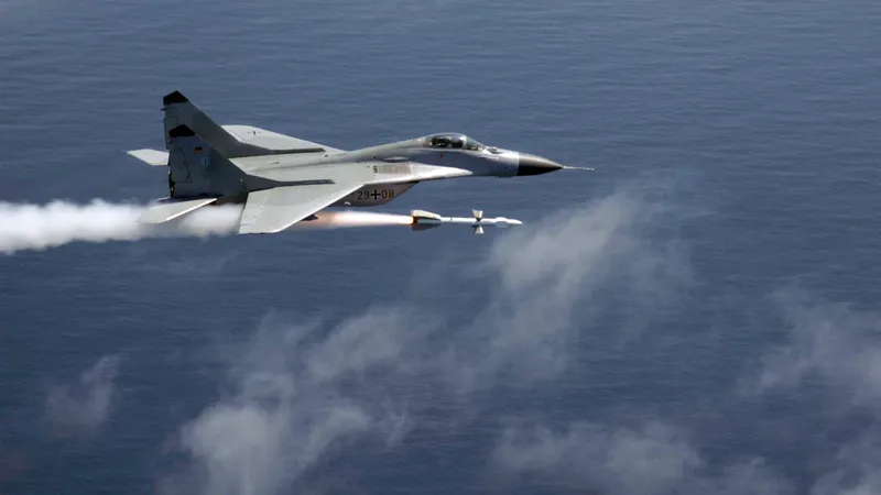 După prăbușirea F-16, instrirea piloților ucraineni va fi mai lungă. Sunt antrenați și în România - Foto: X/front_ukrainian (imagine cu caracter ilustrativ)