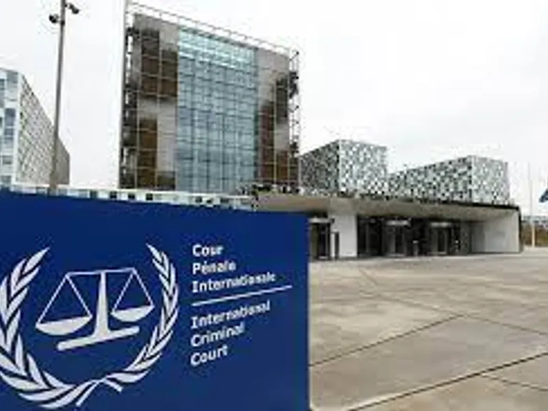 Procurorul Curţii Penale Internaţionale participă la ancheta crimelor comise în Ucraina de Rusia / www.icc-permanentpremises.org