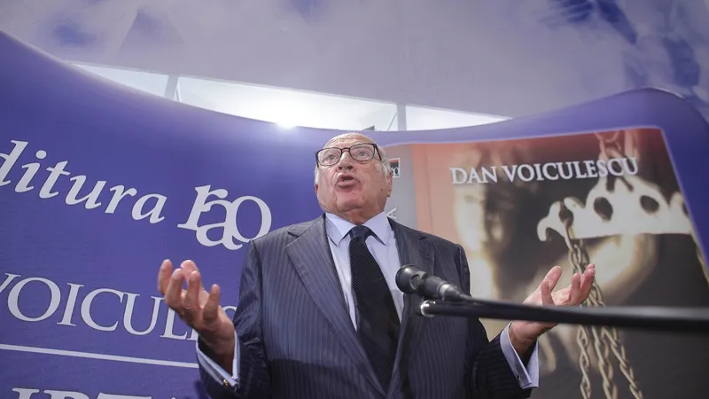 Dan Voiculescu spune că trăiește din pensie - INQUAM PHOTOS, Octav Ganea