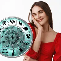 Horoscop 15 august. Luna în Taur îi face convingători pe Lei. Gemenii, zi cu discuții pozitive - Foto: Freepik, Pngwing.com (Imagine cu rol ilustrativ)