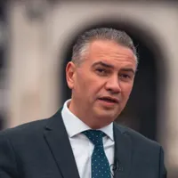 Primul test al coaliției de guvernare: Ben Oni Ardelean (PNL) cere demiterea lui Vlad Voiculescu/FOTO: Facebook/Ben Oni Ardelean