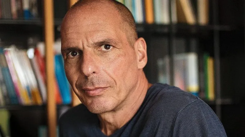 Fostul ministru grec de finanţe şi în prezent secretar general al MeRA25, Ianis Varufakis. / Foto: spiegel.de