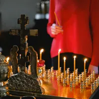 SĂRBĂTOARE 24 MAI Sfântul care a trăit pe un stâlp și a făcut minuni. Moaștele, la Mănăstirea Neamț - Foto: Pexels.com (Imagine cu caracter ilustrativ)