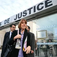 Proces șocant: Soțul și-a drogat soția bolnavă de scleroză pentru a fi violată de 51 de bărbați - Foto: Profimedia Images - Imagine cu rol ilustrativ