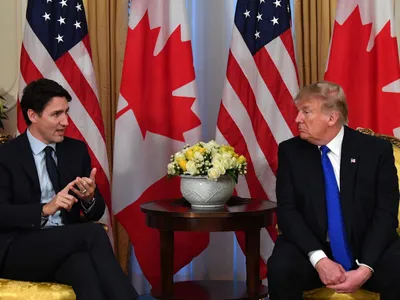 Trump "glumește" pe retorica lui Putin în privința anexării Canadei la SUA. Tensiuni mari la Ottawa - Foto: Profimedia images