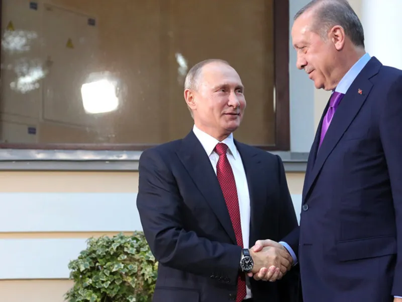 Erdogan şi Putin discută la telefon despre revendicările unilaterale ruse privind criza din Ucraina/FOTO: rt.com