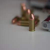 Pistol și gloanțe- Foto: PEXELS PHOTOS