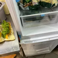 Ești în vacanță pe Litoral? Ai grijă unde mănânci! Sute de restaurante, amendate cu 400.000 lei - Foto: Facebook/Autoritatea Nationala Sanitara Veterinara si pentru Siguranta Alimentelor - Imagine cu rol ilustrativ