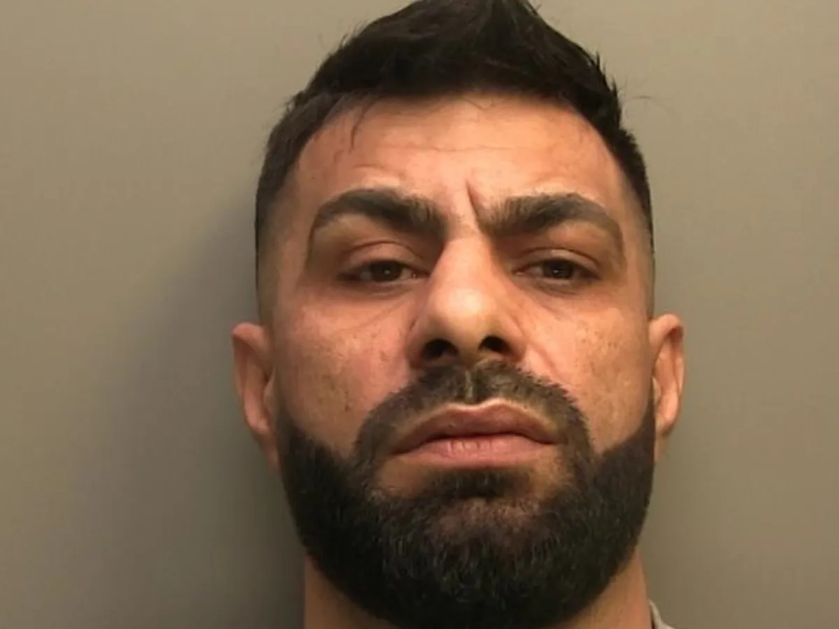 Laurențiu Sucea,(38 de ani), of George Street, Birmingham, șase ani și jumătate de închisoare