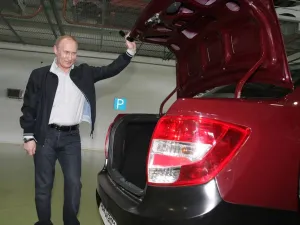 Putin s-a supărat că rușii au cumpărat 1.000.000 de mașini chinezești. Le-a pus taxă de 7.500 $ - Foto: Profimedia Images - Imagine cu rol ilustrativ