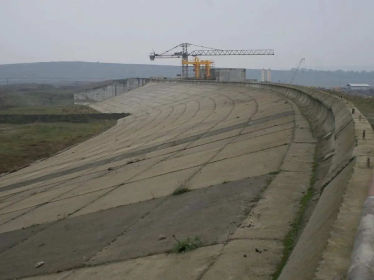 Contractul pentru echipamentele Barajului Pașcani a fost semnat după 41 de ani