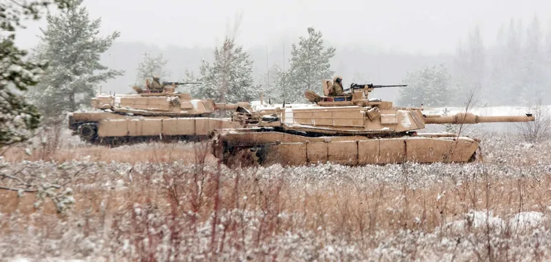Tancuri Abrams, exercițiu cu foc real &icirc;n Estonia - Foto: Profimedia Images