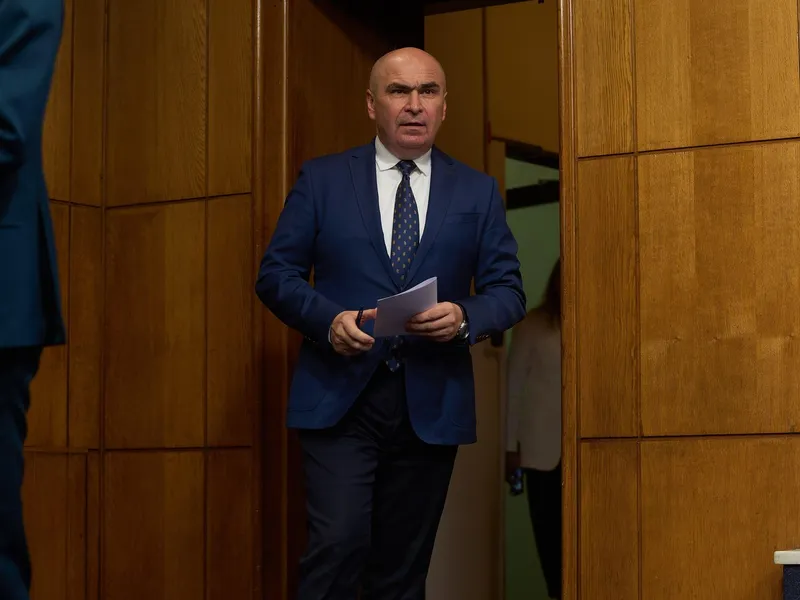Bolojan: „Impozitele pe proprietate pentru persoane fizice ar putea crește cu până la 70% din 2026” - Foto: Profimedia images