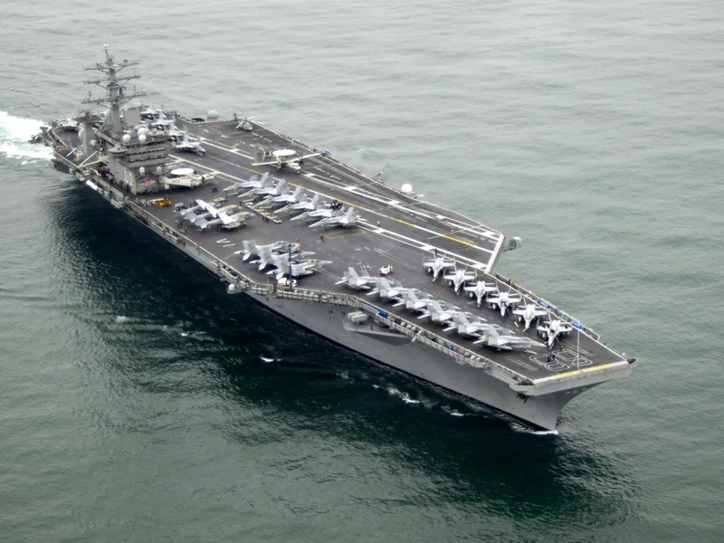 Portavionului SUA Nimitz cu temutele avioane F-18, în marș spre Orientul Mijlociu să ajute Israelul- Foto: United States Navy