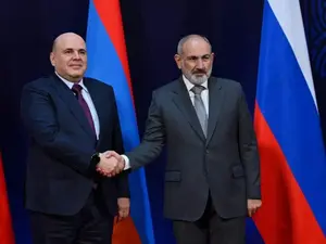 The head of the Russian government, Mikhail Mishustin, was welcomed in Yerevan by his Armenian counterpart, Nikol Pashinyan. Photo: primeminister.am