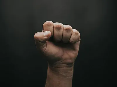 Cum se fac afacerile cu clanul Corduneanu. Bani ceruți împrumut cu amenințări - Foto: Pexels/Luis Quintero
