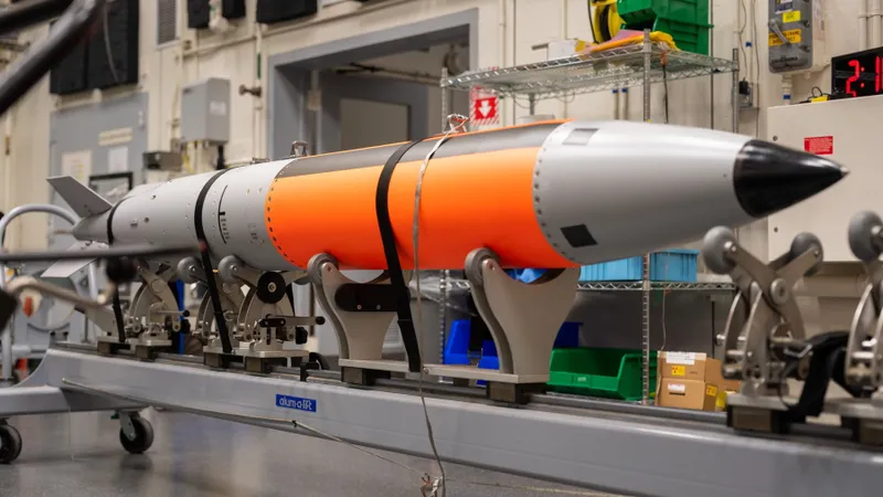 Bombele nucleare ale SUA au ajuns în Marea Britanie. Costă 28.000.000$ bucata. Lansate de F-35 - Foto: Profimedia Images