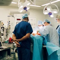 O femeie i-a oferit soțului său o nouă șansă la viață după ce i-a donat un rinichi - FOTO: Profimedia