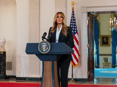 Melania Trump, în conferinţă de presă - Foto: Profimedia Images