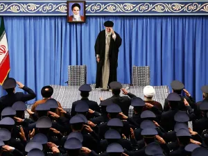Război SUA - Iran. Consilier al lui Khamenei: „Acum este rândul nostru”. Ce ținte americane indică? - Foto: Profimedia Images (imagine cu rol ilustrativ)