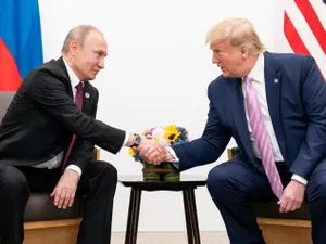 Putin acceptă negocieri de pace în Ucraina, cu o condiție. Trump are „misiunea” de a „calma” Europa - Foto: Profimedia images