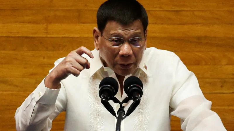 Preşedintele filipinez Duterte ordonă arestarea nevaccinaţilor care nu respectă carantinarea/FOTO: Reuters.com