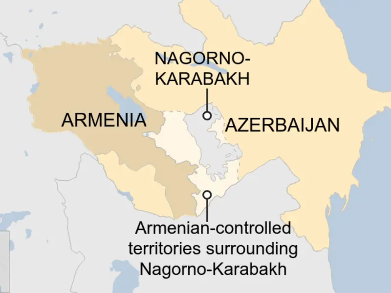 La începutul anilor 1990, secesiunea provinciei Nagorno-Karabah a antrenat un război care s-a soldat cu 30.000 de morţi.