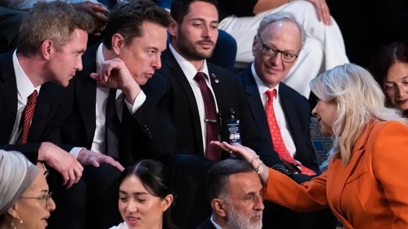 Musk alimentează polemica pe tema migrației în Italia: reacții dure din partea judecătorilor - FOTO: Profimedia(imagine cu rol ilustrativ)