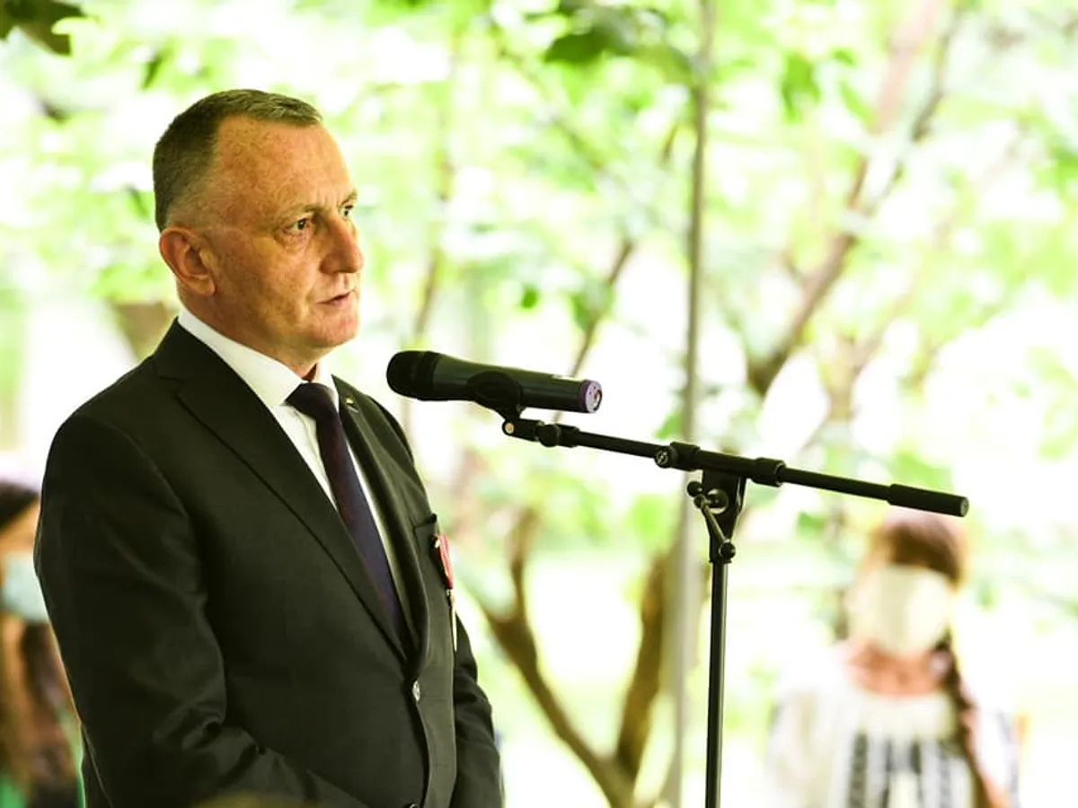 Sorin Cîmpeanu: Școlile rămân deschise până la rata de infectare de șase la mie/FOTO: Facebook/SorinCîmpeanu