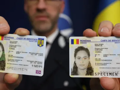 carte de identitate electronică - Foto: INQUAM Photos/George Călin