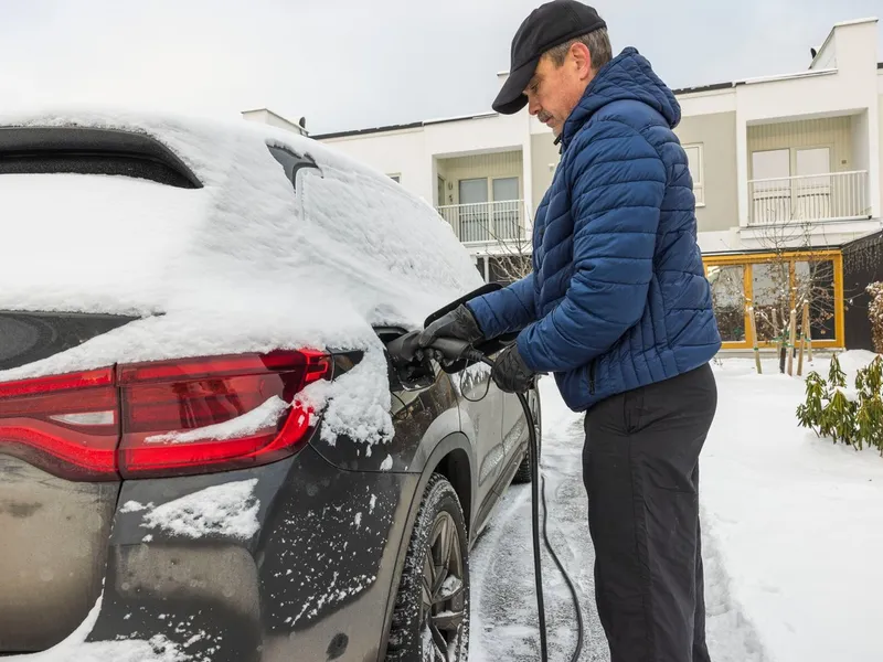 Frigul, coșmarul mașinilor electrice. Autonomia scade în medie cu 30%. Studiul, pe 10.000 de EV-uri - Foto: Profimedia Images