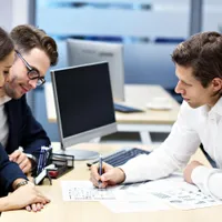 Românii care au o afacere cu frații sau cu soțiile, vizați de impozite mai mari. Cât vor plăti? - Foto: Profimedia Images/ Imagine cu caracter ilustrativ